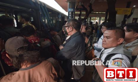 ada-kebijakan-naik-transum-asn-pemprov-dki-jakarta-serbu-transjakarta