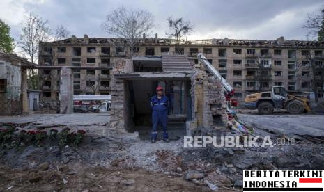 as-dukung-ukraina-tapi-rudal-yang-hantam-kiev-dibuat-dari-komponen-produksi-perusahaan-as