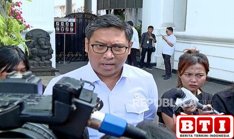 bantu-pertanian-wamentan-foto-babinsa-tni-serap-gabah-petani-bikin-terharu