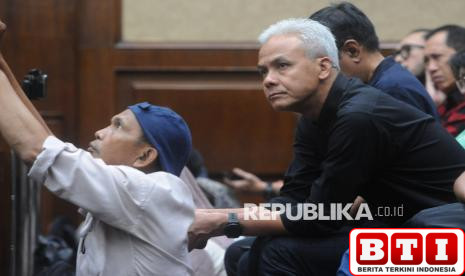 ganjar-hasto-masih-aktif-sebagai-sekjen-pdip