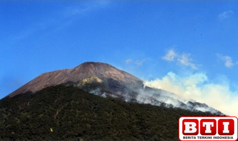 ingin-bangkitkan-sisik-naga-pemprov-jateng-ajukan-gunung-slamet-jadi-taman-nasional