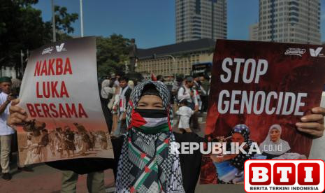 aksi-bela-palestina-di-monas-serukan-penghentian-genosida-di-gaza