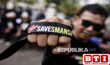 alumni-gelar-aksi-solidaritas-sengketa-lahan-sman-1-bandung