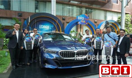apresiasi-nasabah-loyal-bri-serahkan-hadiah-brimo-fstvl-2024-untuk-pemenang