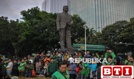 atur-ojol-komisi-v-dpr-gagas-uu-sistem-transportasi-nasional