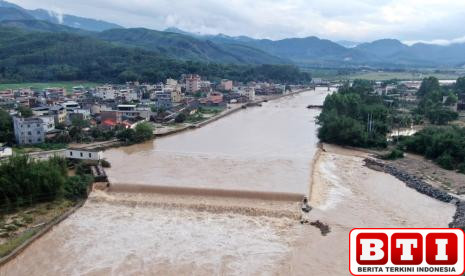 banjir-dan-longsor-terjang-cina-selatan-lima-orang-tewas