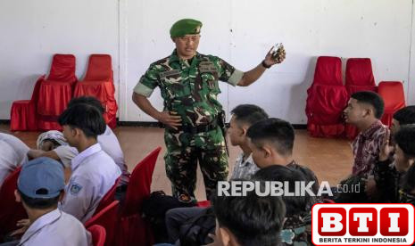 belasan-pelajar-hebat-indramayu-dikirim-ke-barak-militer