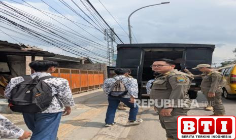 belasan-pelajar-smp-dan-sma-di-bandung-barat-terjaring-razia-satpol-pp