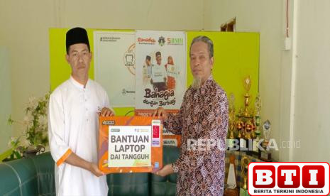 bmh-serahkan-laptop-untuk-dai-tangguh-wujud-nyata-dukungan-pada-dakwah-di-perbatasan