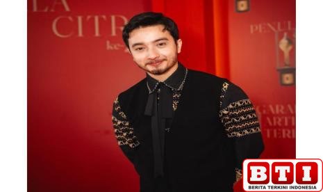 bryan-domani-turun-berat-badan-pada-film-tak-ingin-usai-di-sini