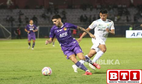 bus-pemain-persik-kediri-dilempari-batu-usai-melawan-arema-fc-polisi-buru-pelaku