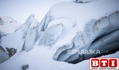 cina-teliti-gletser-laut-dari-udara-lacak-dampak-perubahan-iklim