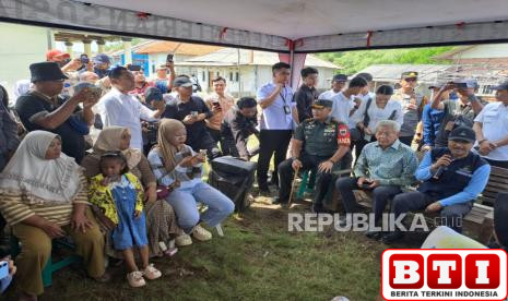 curhat-warga-eretan-ke-mensos-menderita-dilanda-rob-dua-kali-sehari