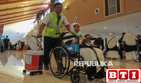 dewan-minta-terminal-khusus-haji-dan-umrah-ada-di-semua-embarkasi