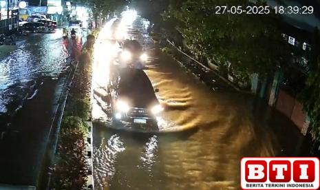 diguyur-hujan-deras-kota-samarinda-kembali-diterjang-banjir