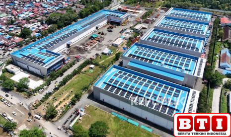 dorong-operasional-ramah-lingkungan-pertamina-resmikan-plts-atap-terbesarnya