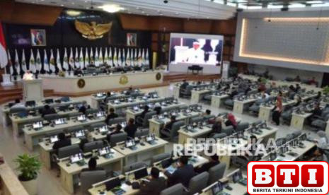 dprd-jateng-usulkan-konsolidasi-33-bpr-bkk-jadi-bank-syariah-pemprov-potensial-dan-efisien