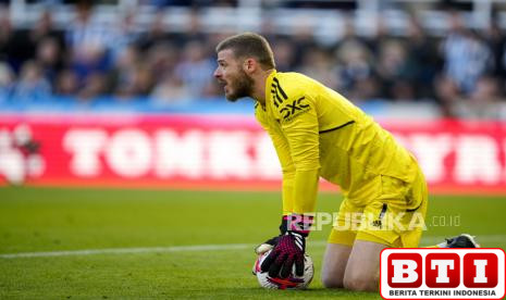 fiorentina-perpanjang-kontrak-david-de-gea-digaji-rp-49-miliar-per-musim