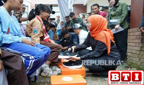 indikator-gubernur-khofifah-nomor-satu-terkait-sektor-penyediaan-listrik