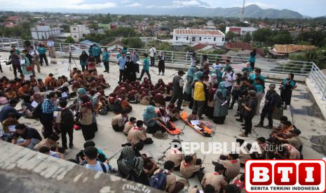 indonesia-kembangkan-kabel-optik-bawah-laut-perkuat-deteksi-tsunami