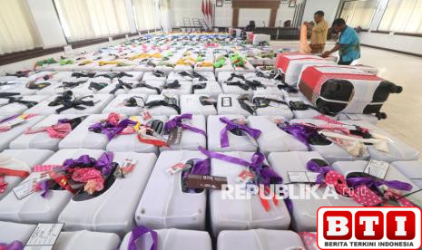 islamic-center-karawang-jadi-titik-pemberangkatan-calon-jamaah-haji