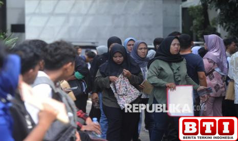 jatim-keluarkan-surat-edaran-larangsyarat-batas-usia-dalam-rekrutmen-pekerja