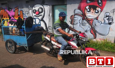 jelang-idul-adha-jasa-ojek-kambing-panen-cuan