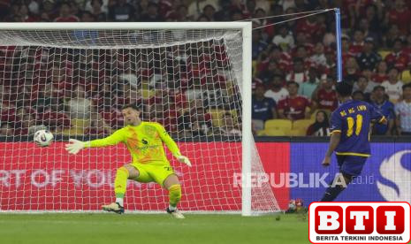 kakang-rudianto-dan-malik-risaldi-beraksi-pada-babak-kedua-saat-asean-all-stars-kalahkan-mu