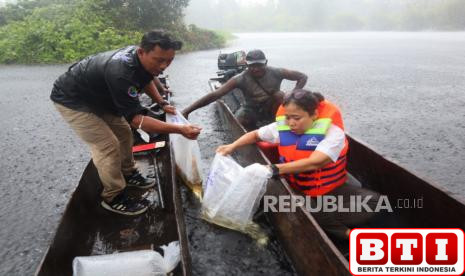 kkp-lepas-234-anakan-arwana-irian-di-taman-nasional-wasur-merauke