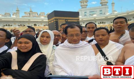 lepas-jamaah-haji-kloter-pertama-menag-ini-perjalanan-ke-langit