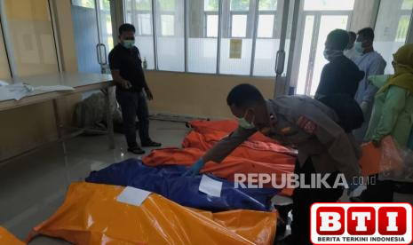 lokasi-ledakan-amunisi-di-garut-disterilisasi-diduga-masih-ada-bahan-berbahaya-perlu-diamankan