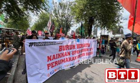 marak-phk-buruh-jateng-kritik-aturan-batas-usia-melamar-kerja-di-atas-40-tahun-susah