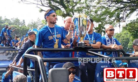marc-klok-juara-back-to-back-persib-untuk-bobotoh