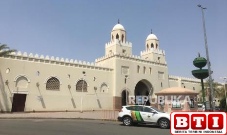 mengenang-miqat-nabi-di-bir-ali