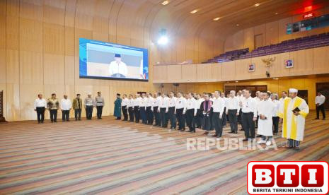 menhub-lantik-antoni-arif-jadi-sekjen-dan-allan-tandiono-dirjen-perkeretaapian