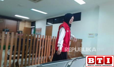 paspampres-gadungan-coba-tipu-istri-mendes-dituntut-25-tahun