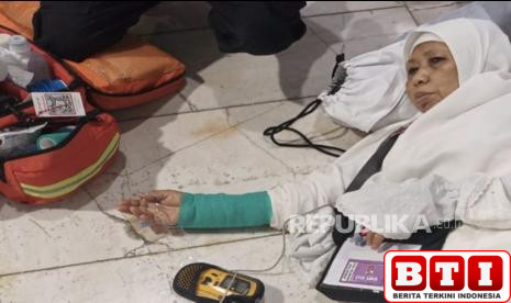 petugashaji-tangani-dua-jamaah-indonesia-patah-tulang-di-masjidil-haram