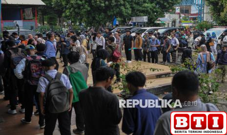 phk-di-mana-mana-pemkot-jambi-obral-13-ribu-lowongan-kerja