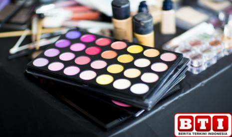 produk-kosmetik-di-indonesia-wajib-punya-sertifikat-halal-pada-oktober-2026