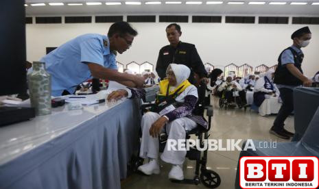 puncak-haji-diperkirakan-5-juni-2025-dalam-kondisi-cuaca-panas