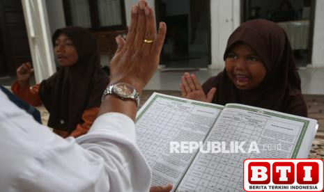 semangat-anak-disabilitas-belajar-alquran-bahasa-isyarat