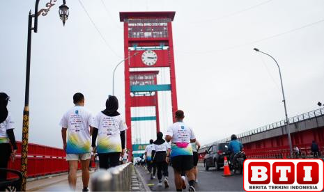 semarak-lari-bersama-ramaikan-kota-palembang