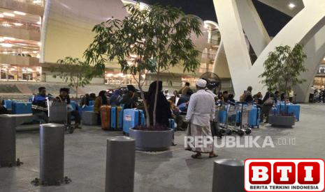sudah-sampai-jeddah-30-jamaah-indonesia-ditemukan-ingin-berhaji-dengan-visa-ziarah