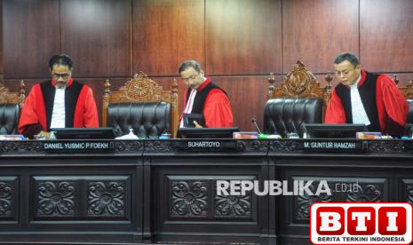 tok-mk-wajibkan-pemerintah-gratiskan-pendidikan-dasar-baik-di-sekolah-negeri-maupun-swasta