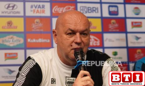 walau-kehilangan-banyak-pemain-bojan-tetap-optimistis-persib-raih-hasil-positif-lawan-persita