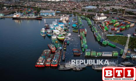 80-persen-barang-dunia-diangkut-laut-pelindo-dorong-transformasi-digital-pelabuhan
