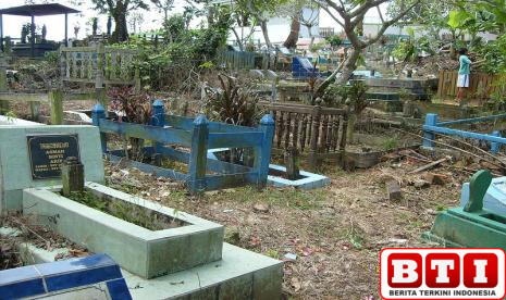 apakah-roh-melihat-jasad-ketika-dikuburkan