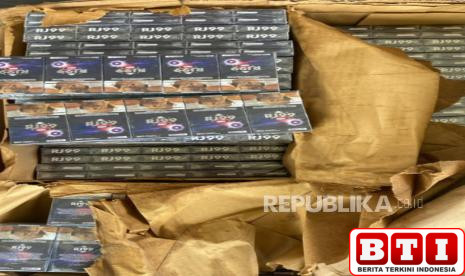 bea-cukai-semarang-gagalkan-distribusi-18-juta-batang-rokok-ilegal-di-gerbang-tol-kalikangkung