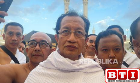 dpr-buka-peluang-pansus-haji-2025-menag-bukan-urusan-saya