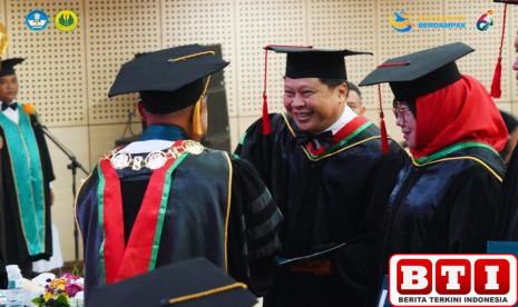 ekosipasi-antara-kopi-gunung-dan-asap-cerutu-sebuah-filosofi-hidup-dan-perjuangan